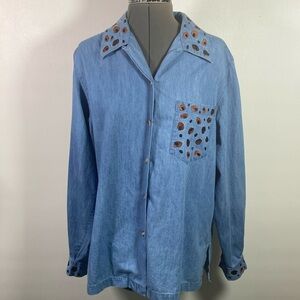 Belle Pointe Top Women Size M Chambray Long Sleeve Button Up Embroidery